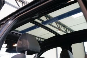 BMW IX3 esikatselu 4