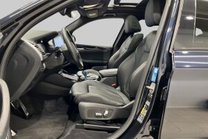 BMW IX3 esikatselu 8