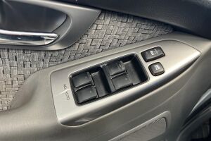 Toyota Land Cruiser esikatselu 18