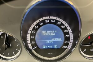 Mercedes-Benz E esikatselu 15