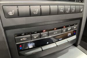 Mercedes-Benz E esikatselu 22