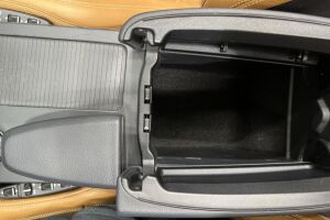 Mercedes-Benz E esikatselu 22