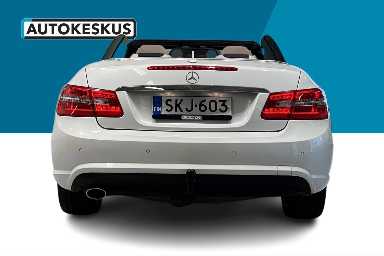 Mercedes-Benz E iso kuva 5