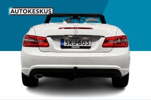 Mercedes-Benz E esikatselu 6