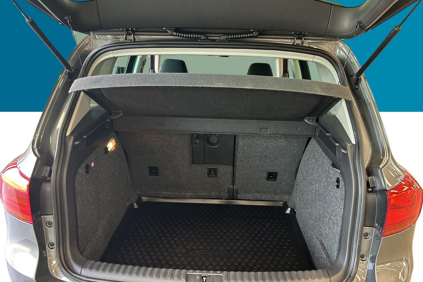 Volkswagen Tiguan iso kuva 12