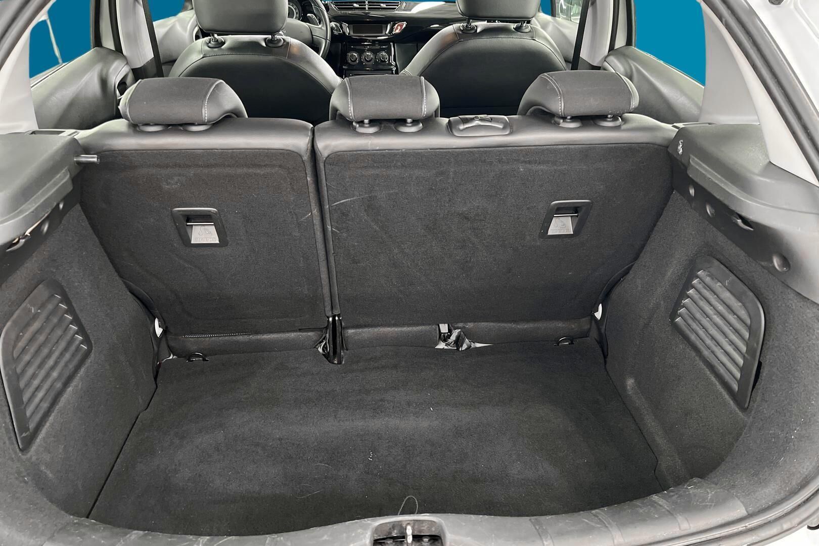 Citroen C3 iso kuva 11