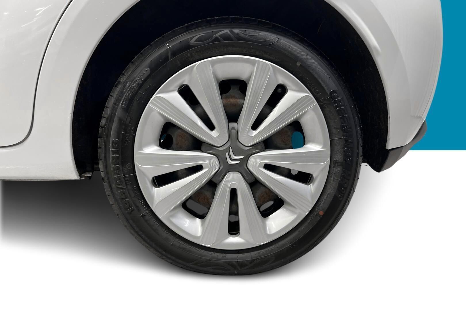 Citroen C3 iso kuva 12