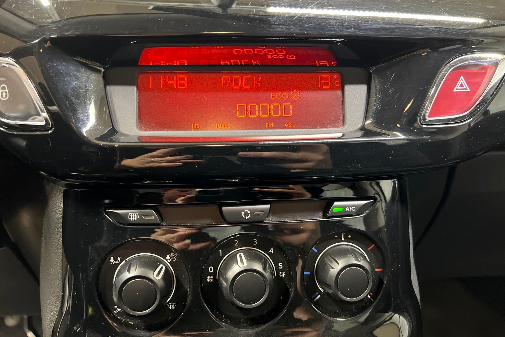 Citroen C3 iso kuva 14