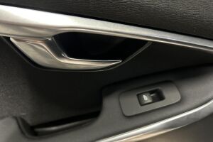 Volvo V40 esikatselu 22