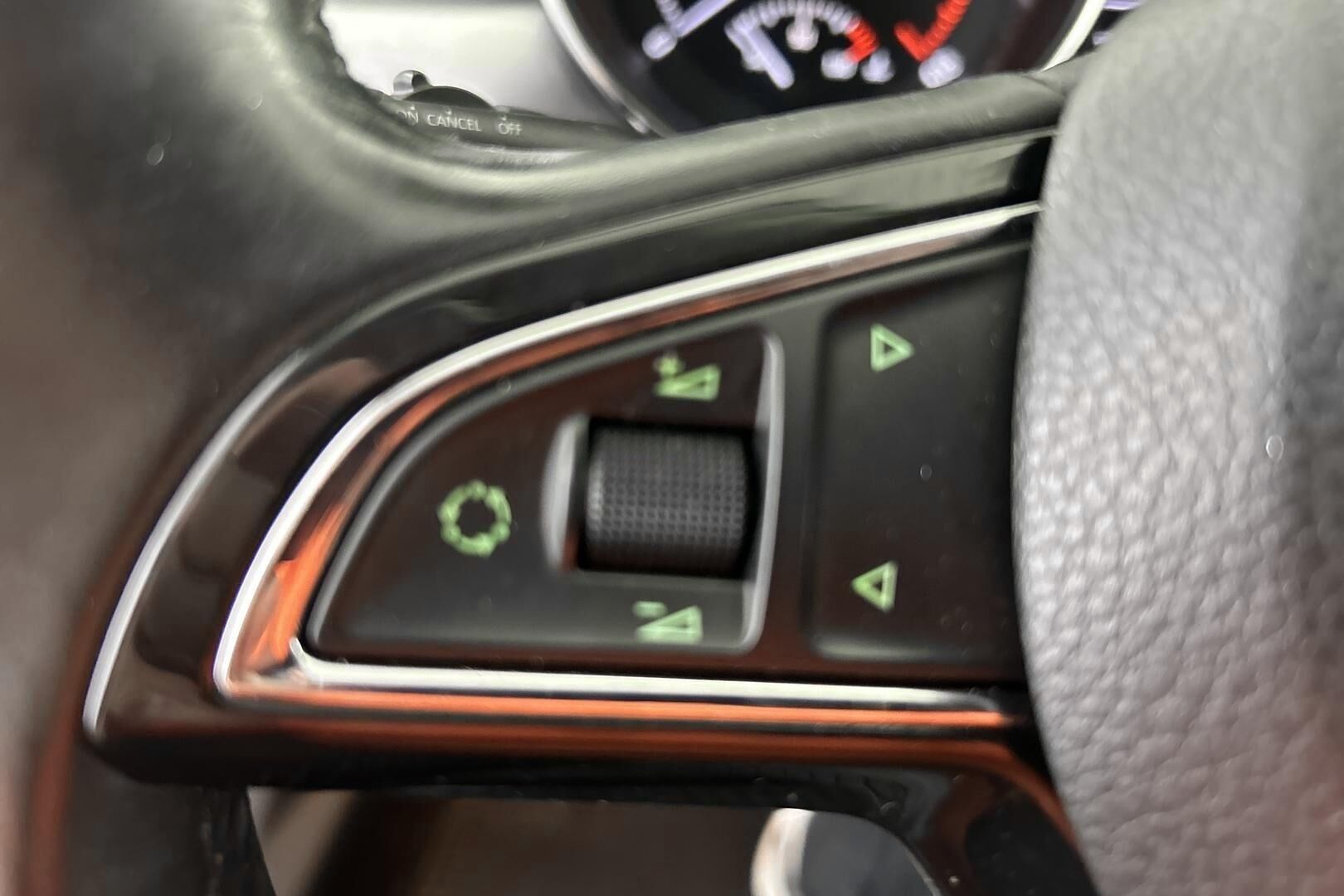 Skoda Superb iso kuva 19