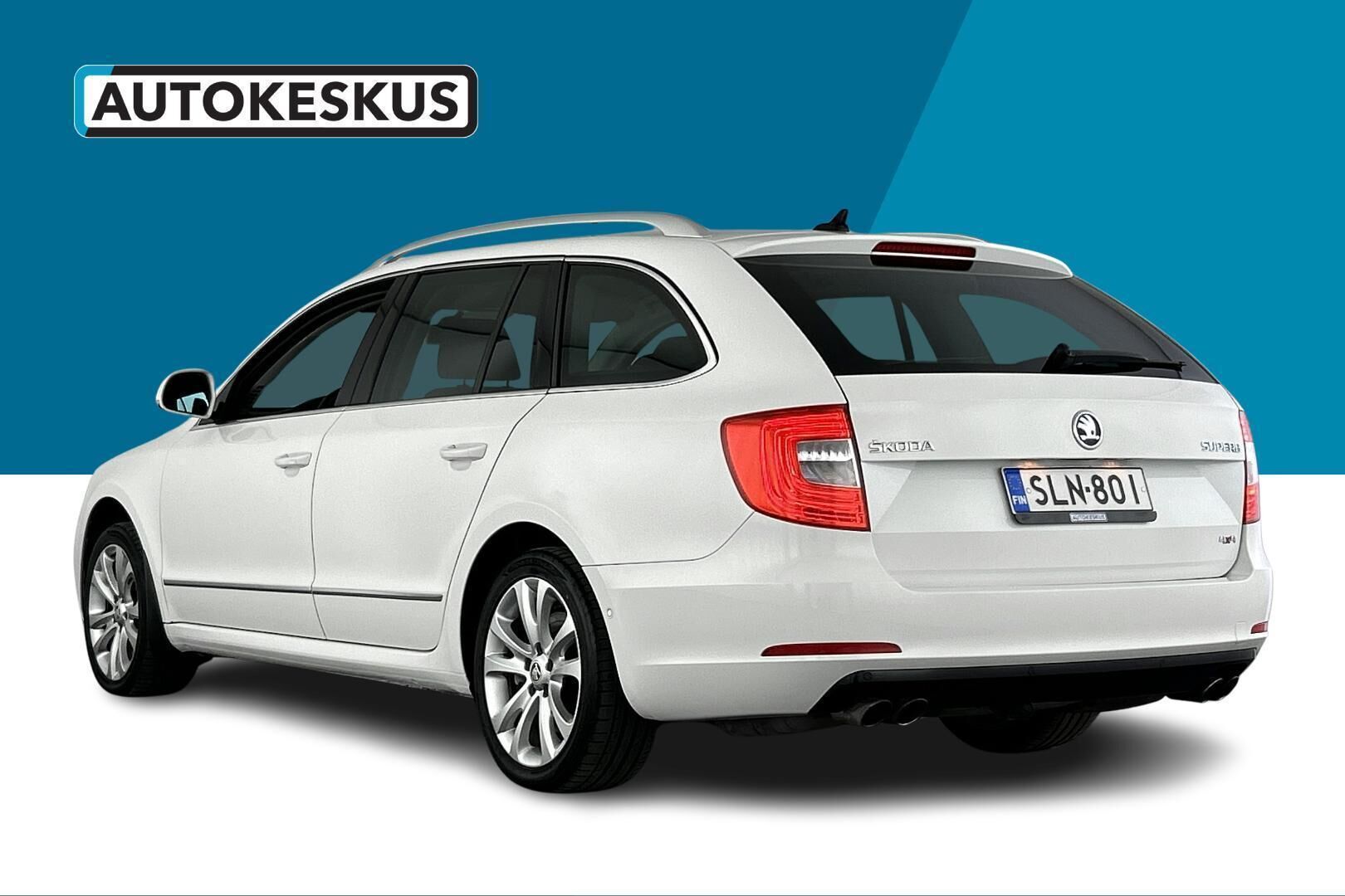 Skoda Superb iso kuva 4