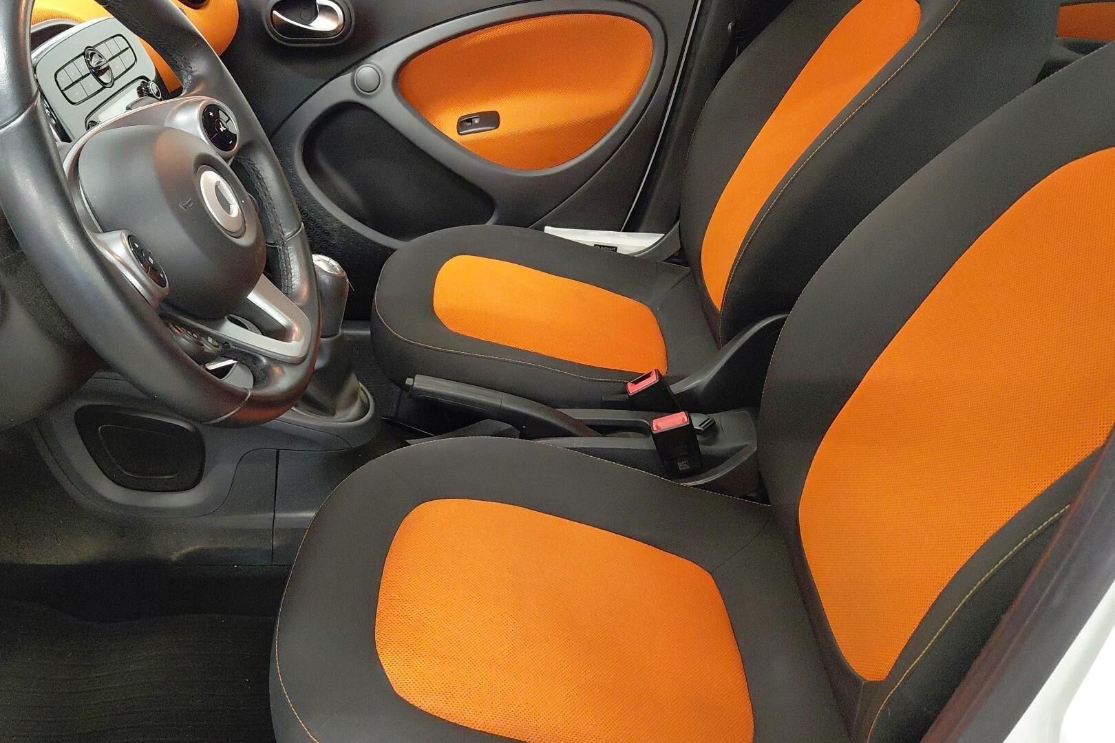 smart forfour iso kuva 9