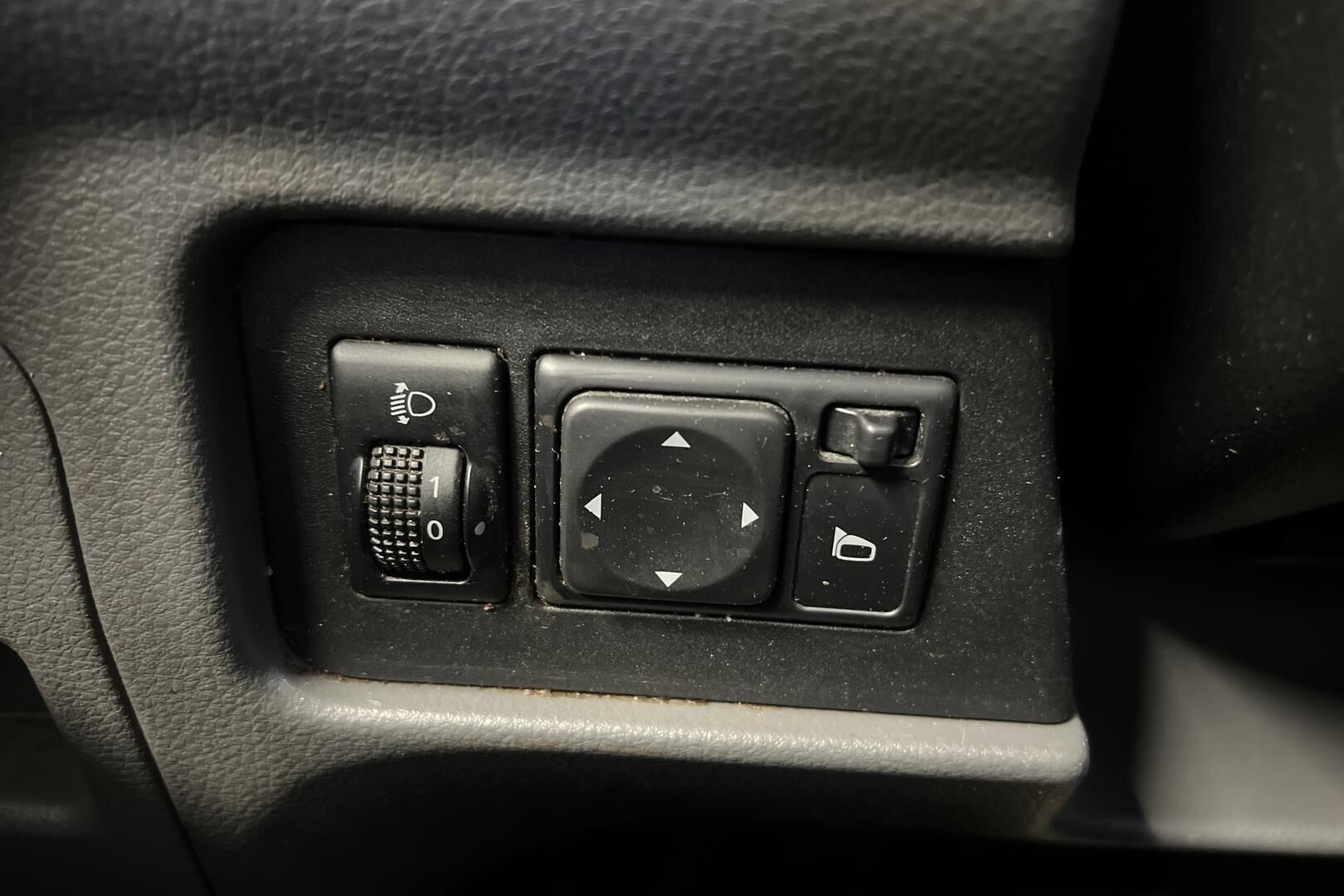 Nissan NV200 iso kuva 11