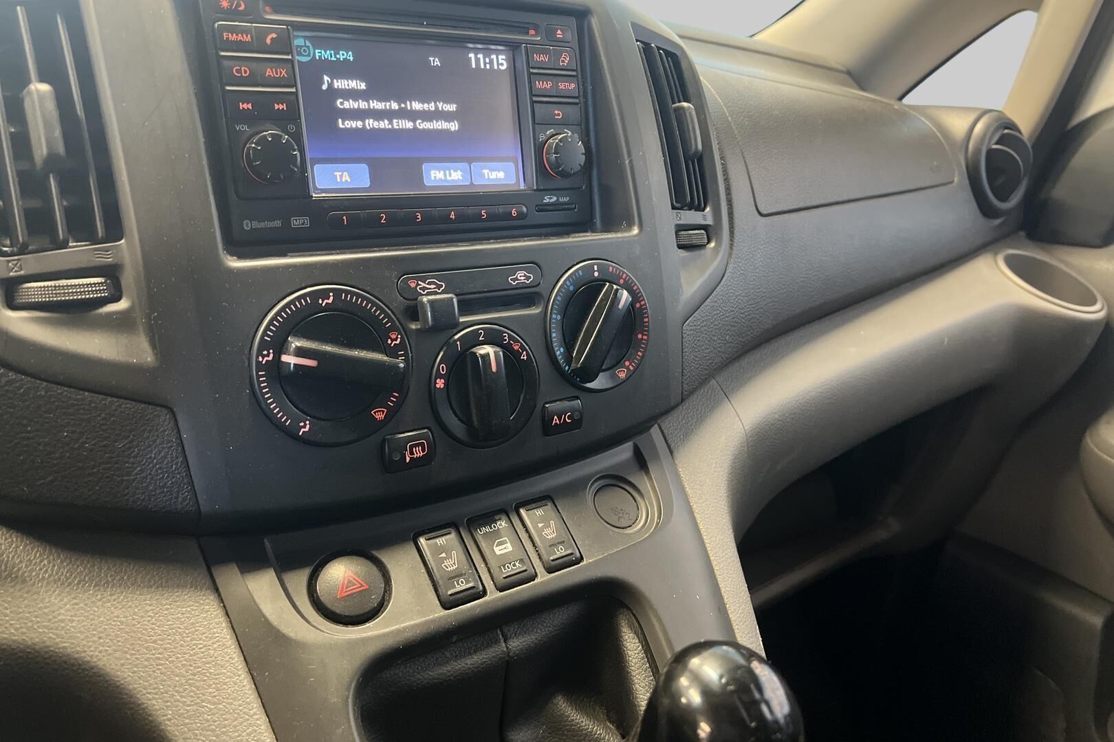 Nissan NV200 iso kuva 21