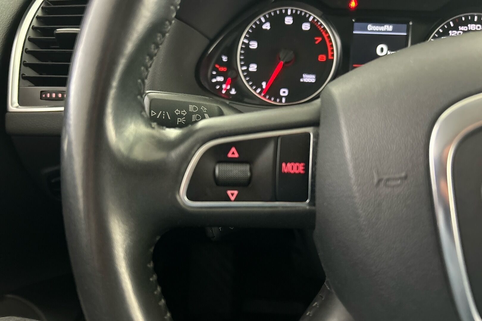 Audi Q5 iso kuva 17
