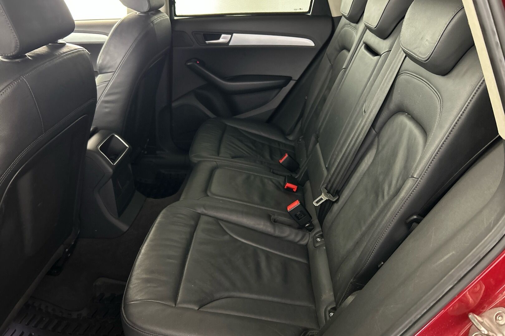 Audi Q5 iso kuva 7