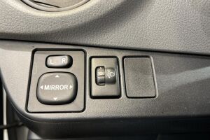 Toyota Yaris esikatselu 14