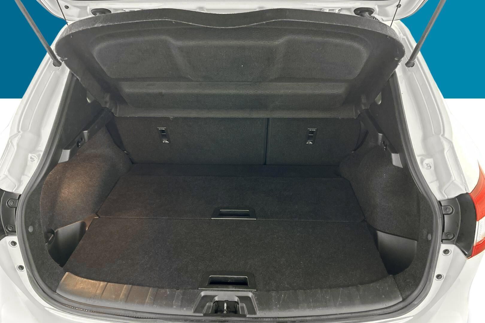 Nissan Qashqai iso kuva 12