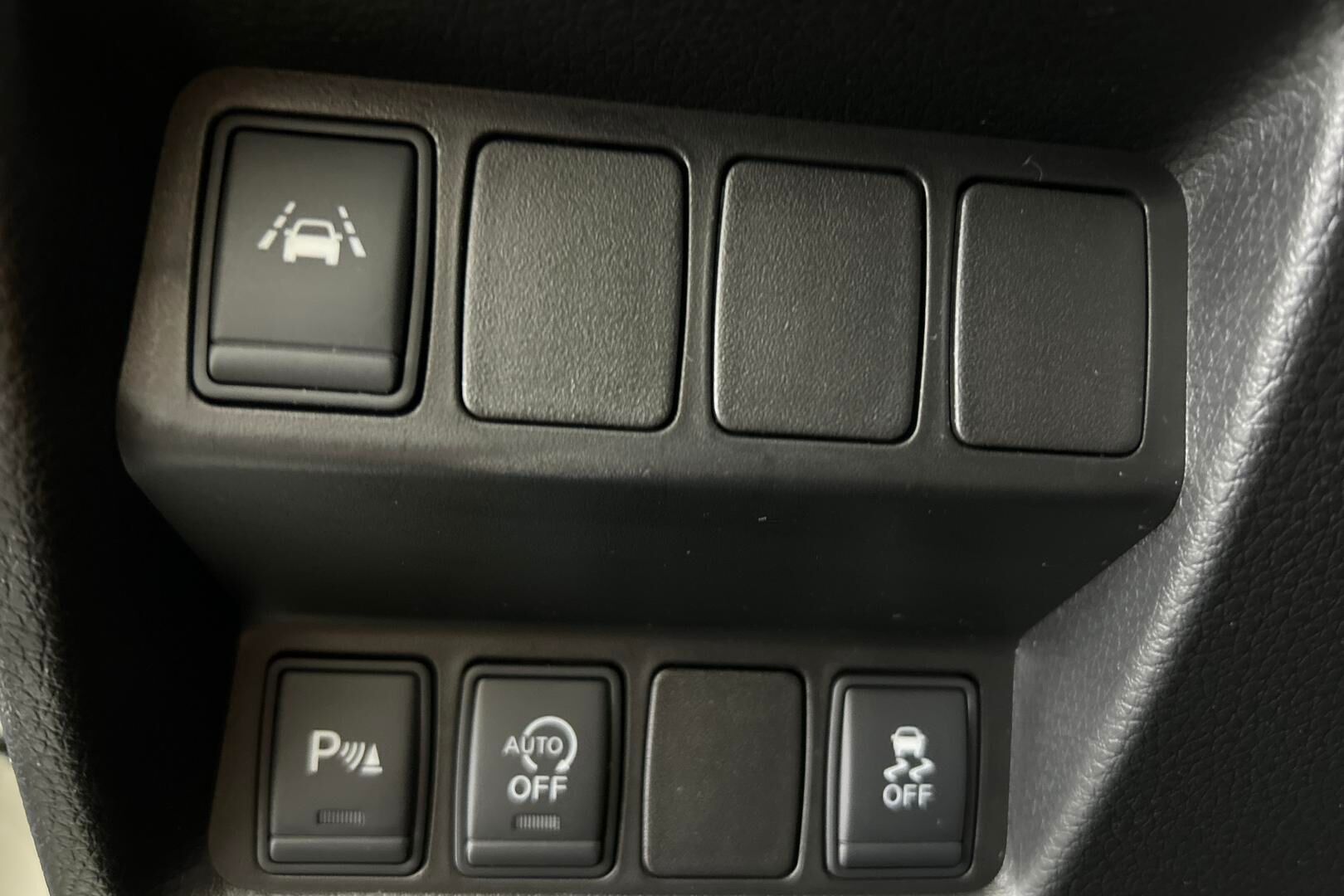Nissan Qashqai iso kuva 23