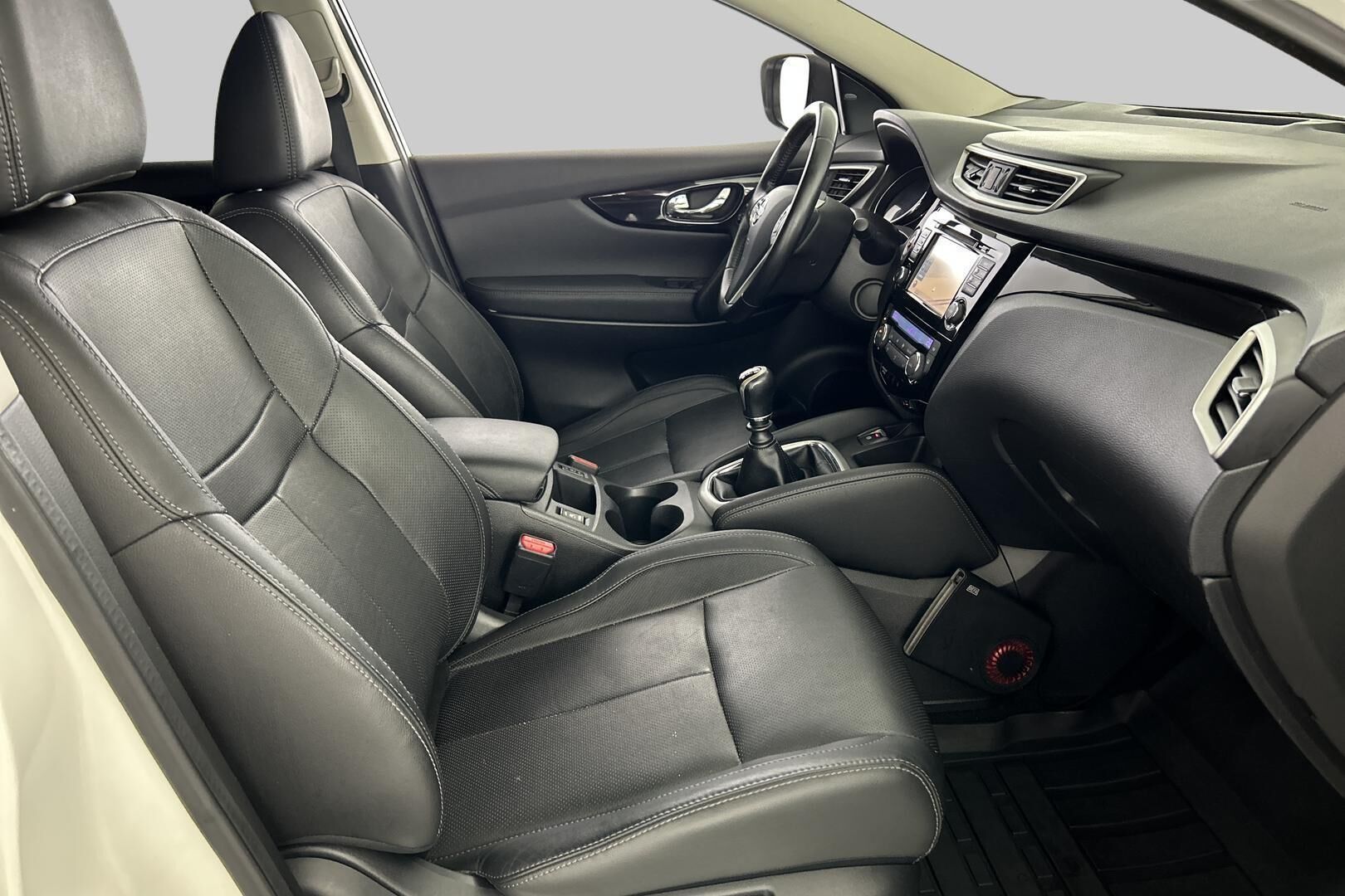 Nissan Qashqai iso kuva 26