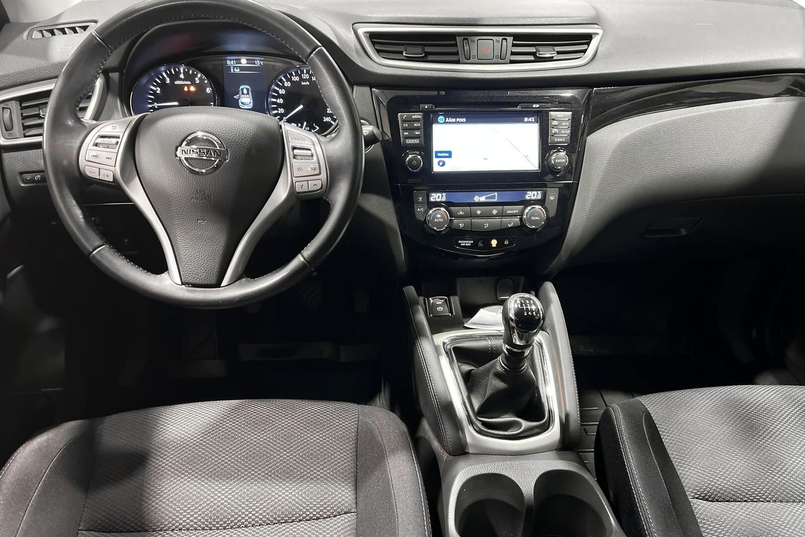 Nissan Qashqai iso kuva 11