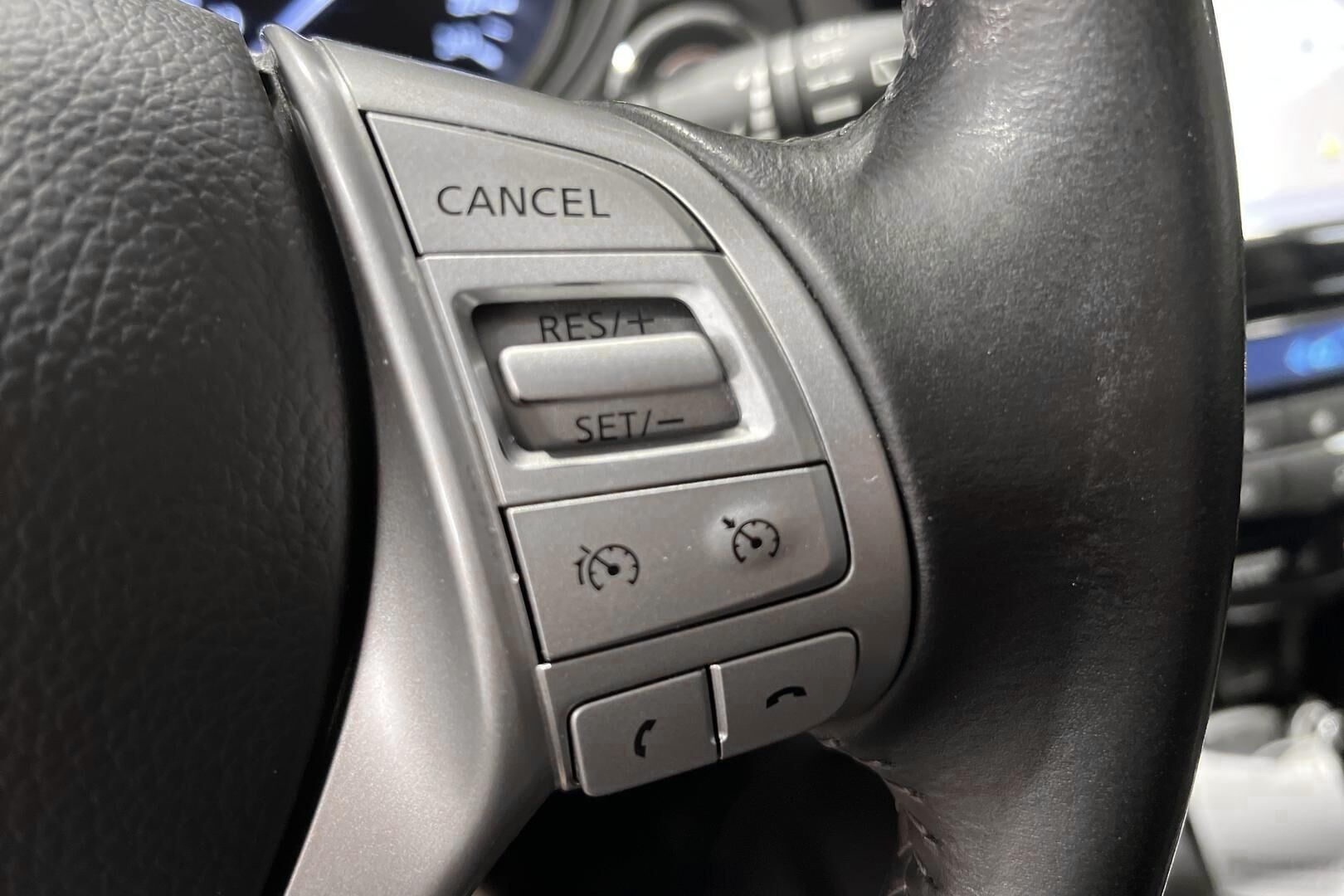 Nissan Qashqai iso kuva 16