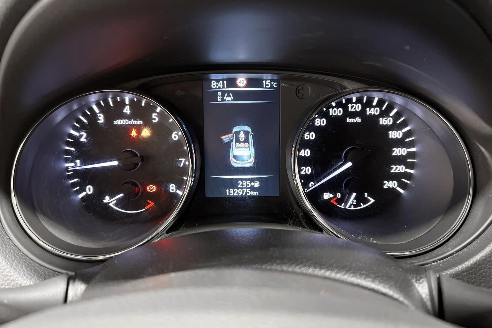 Nissan Qashqai iso kuva 17
