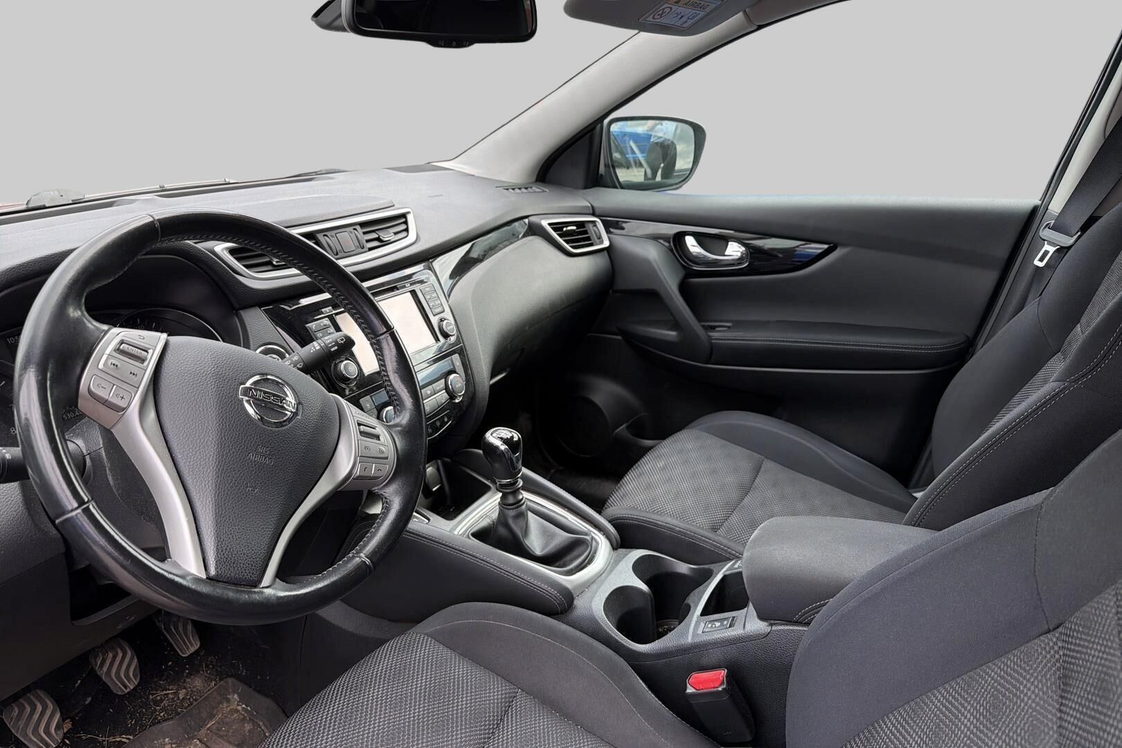 Nissan Qashqai iso kuva 1