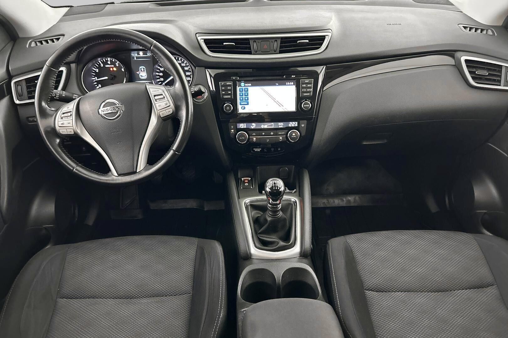 Nissan Qashqai iso kuva 11