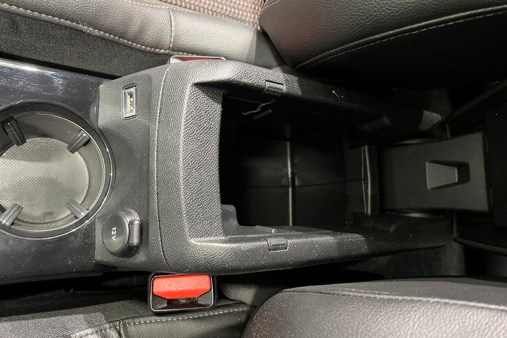 DS 3 Crossback iso kuva 22