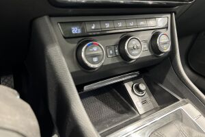 Skoda Superb esikatselu 20