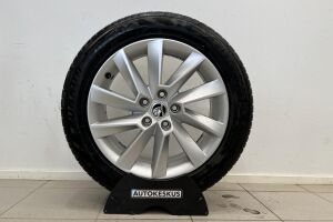 Skoda Superb esikatselu 32