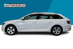 Skoda Superb esikatselu 8