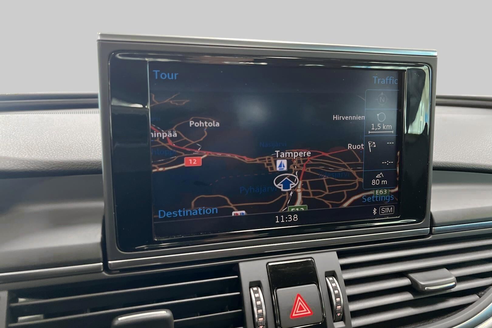 Audi A6 iso kuva 15