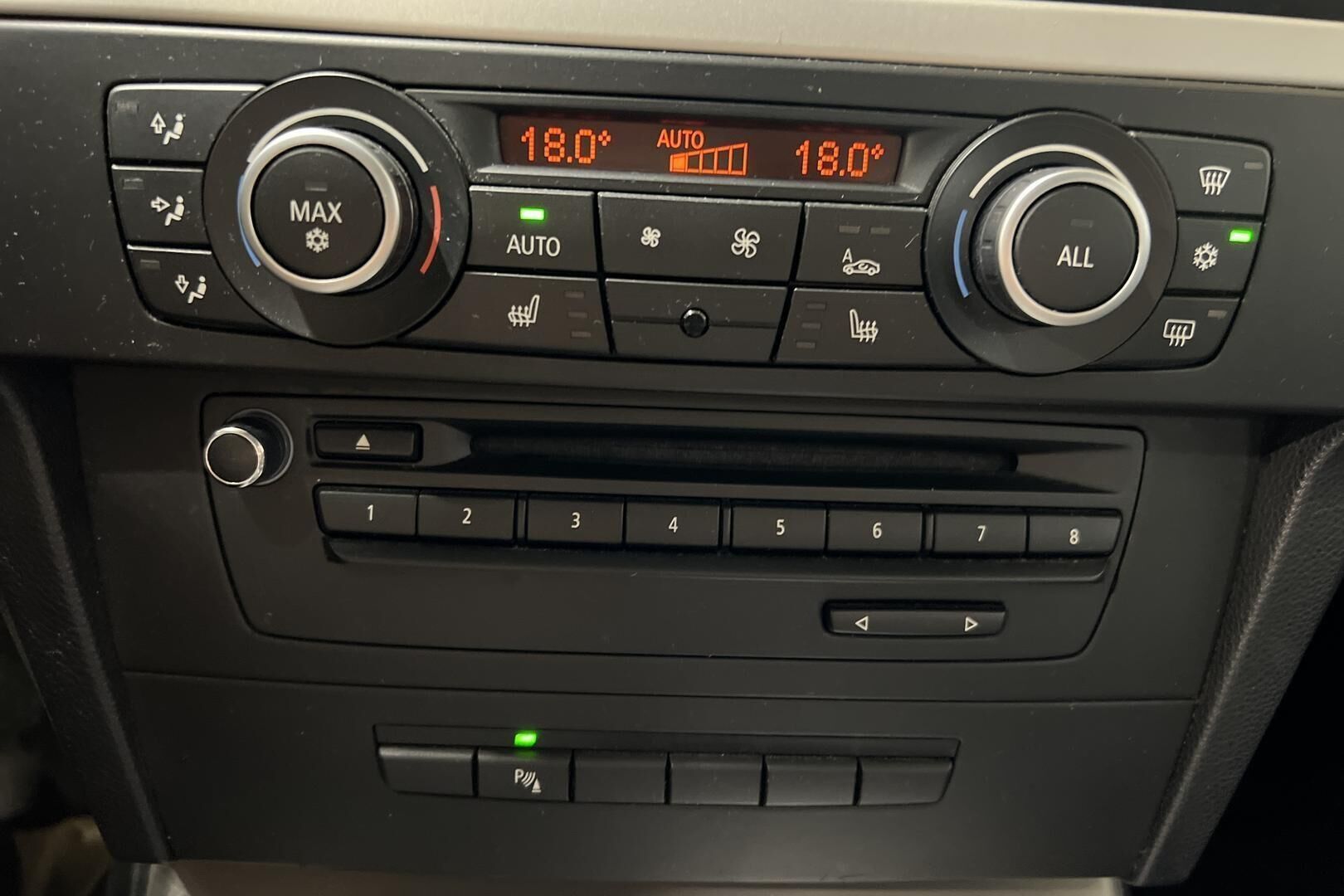 BMW 3-sarja iso kuva 16