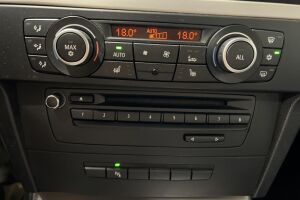 BMW 3-sarja esikatselu 16