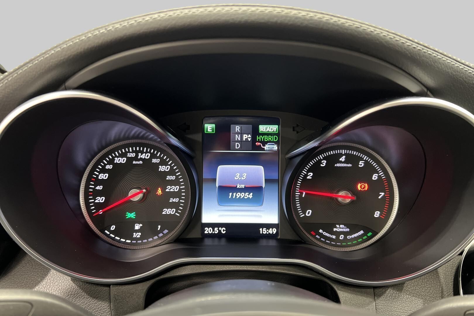 Mercedes-Benz GLC iso kuva 31