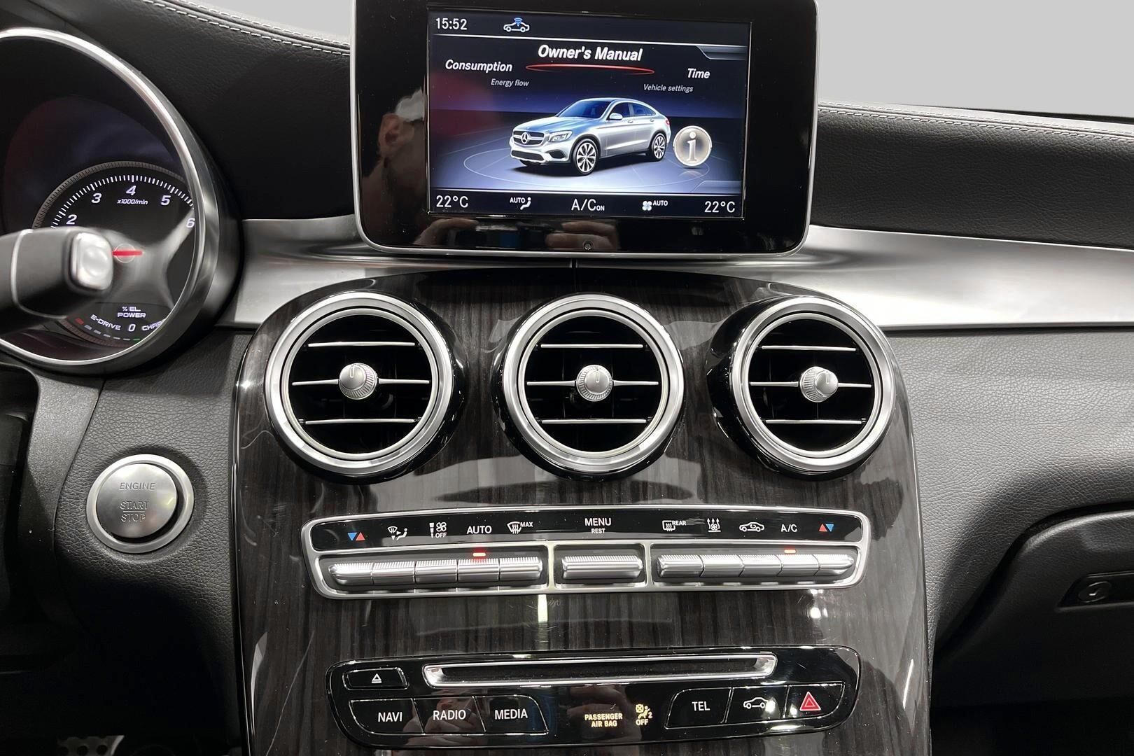 Mercedes-Benz GLC iso kuva 32