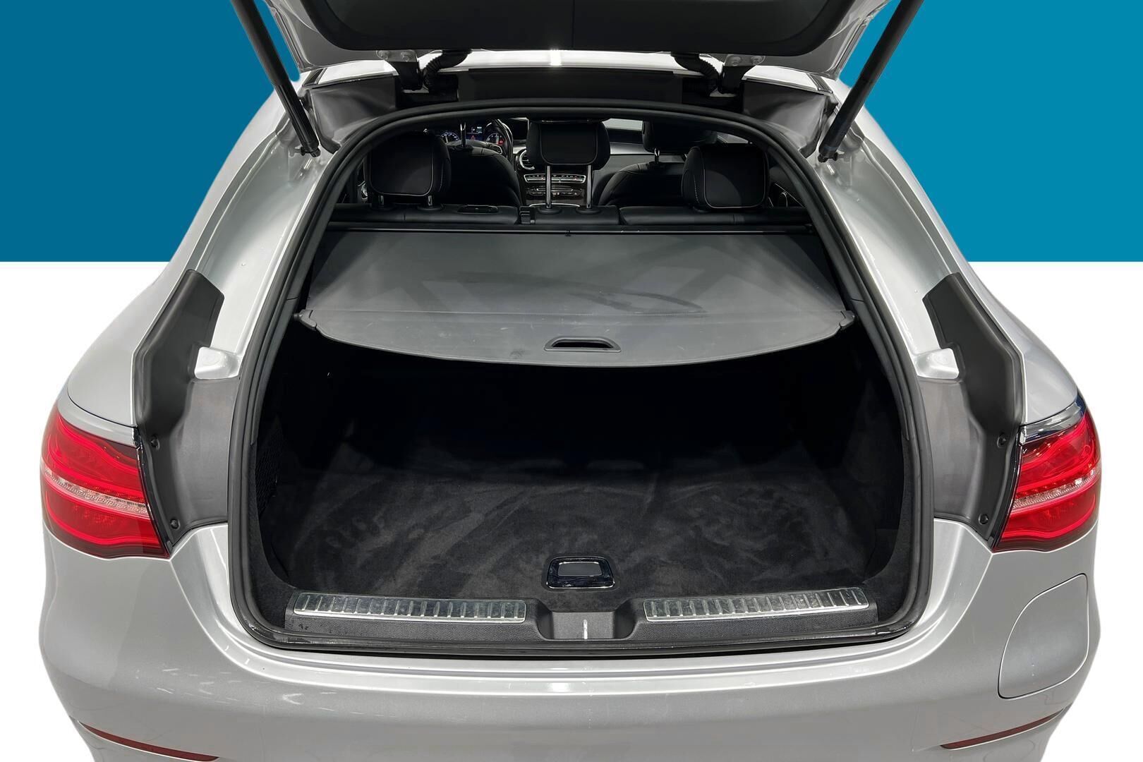 Mercedes-Benz GLC iso kuva 24