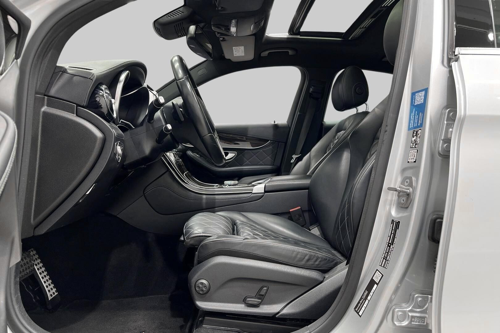 Mercedes-Benz GLC iso kuva 6