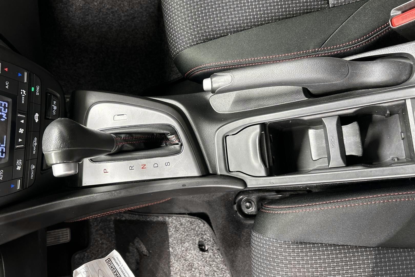 Honda Civic iso kuva 5