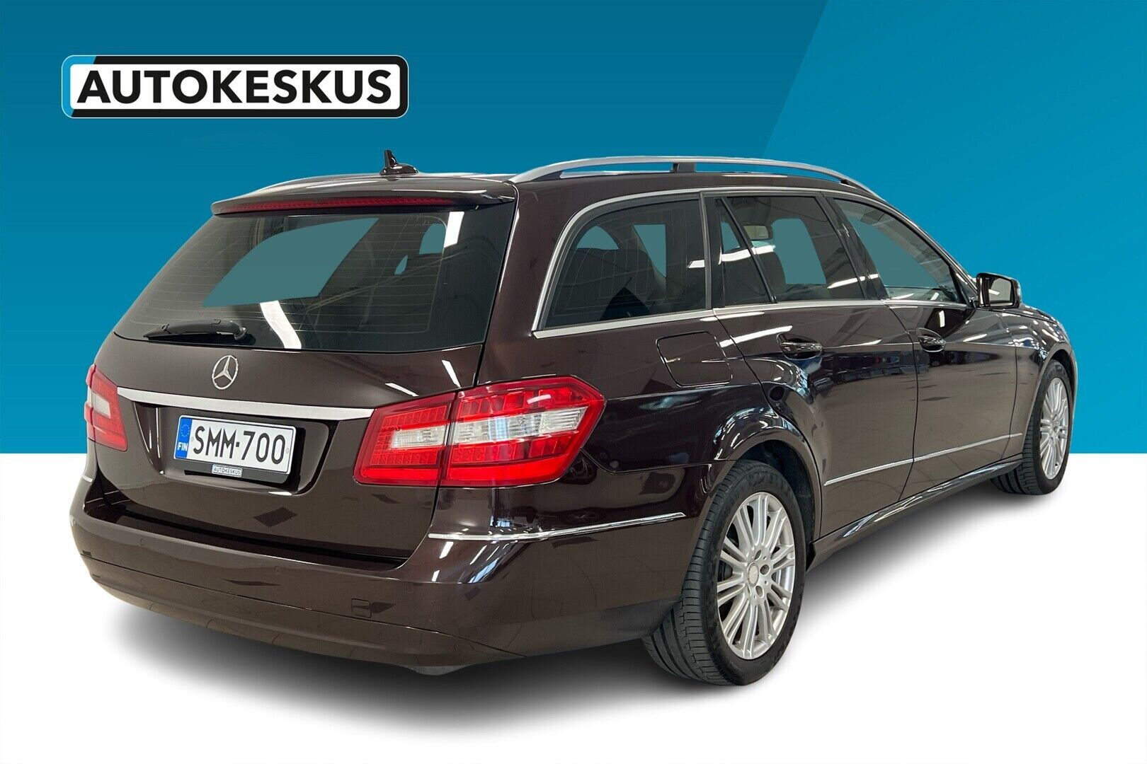 Mercedes-Benz E iso kuva 1