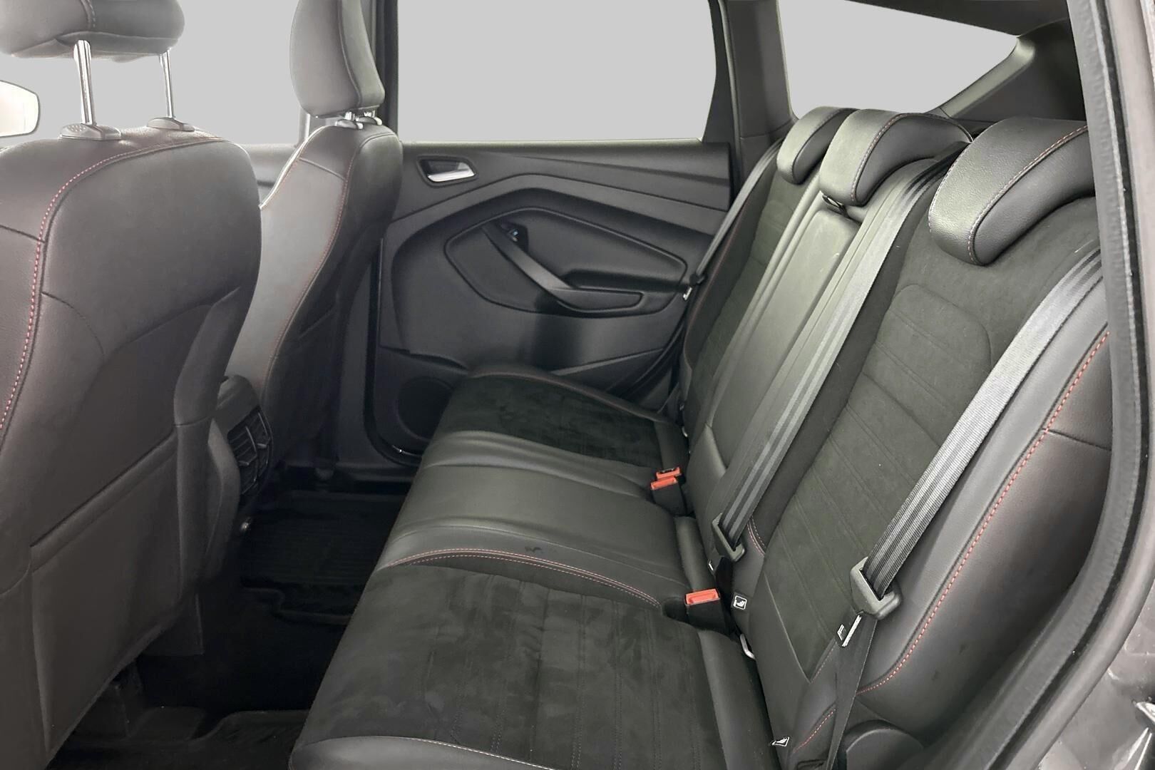 Ford Kuga iso kuva 9