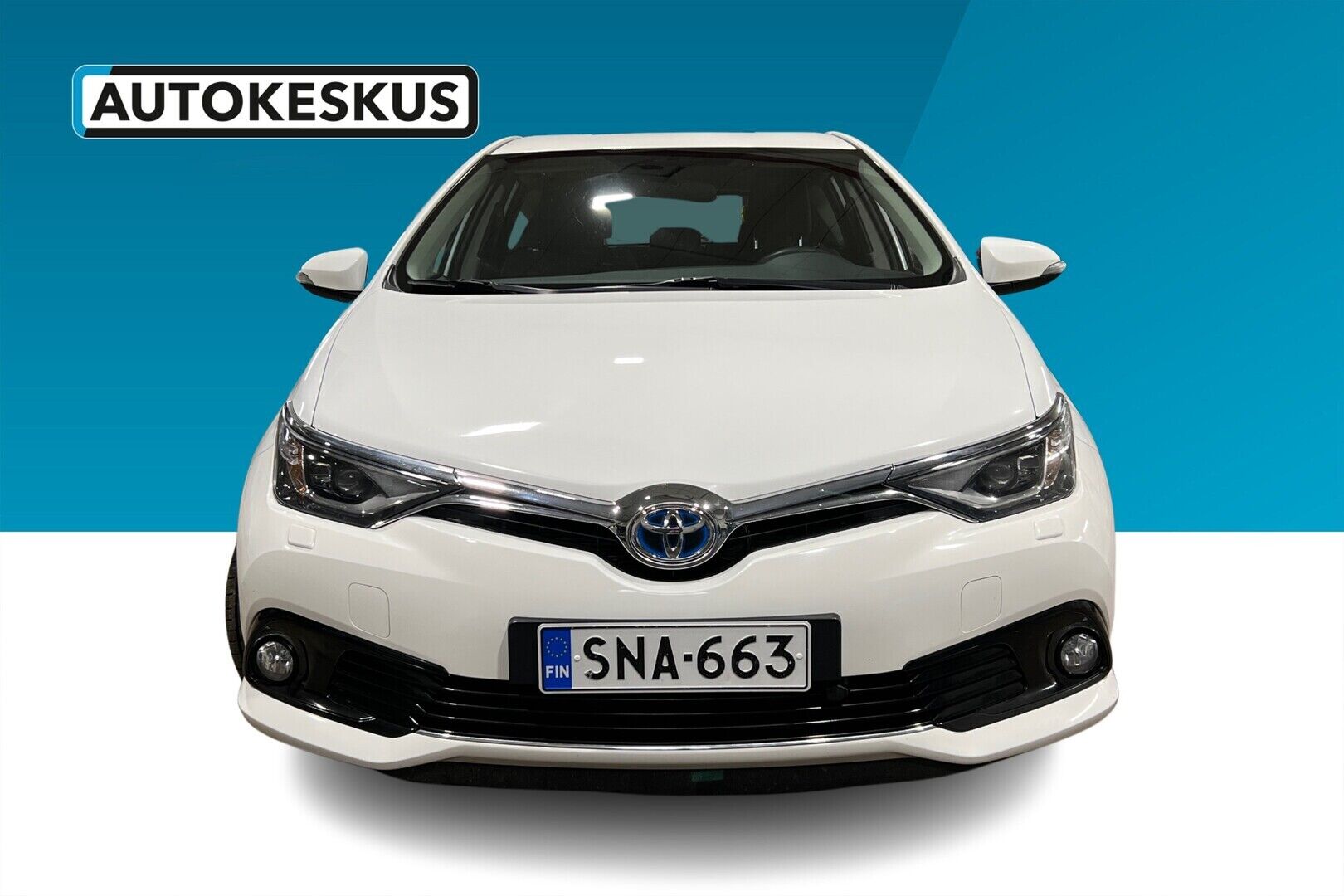 Toyota Auris iso kuva 3