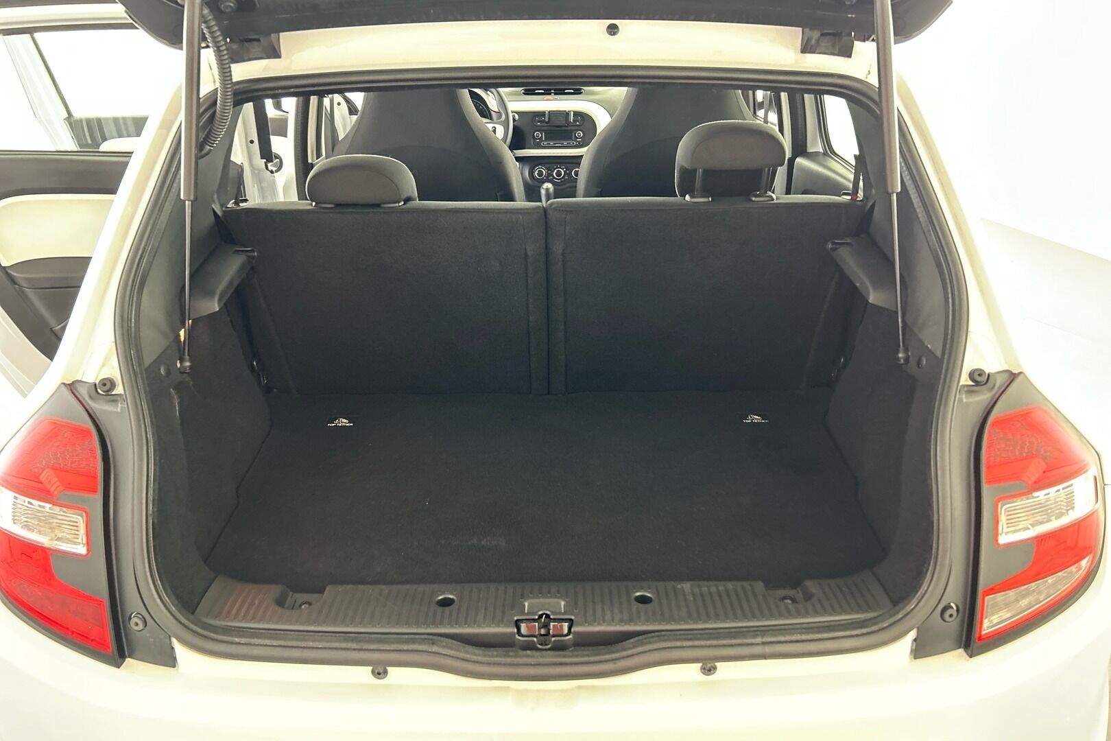 Renault Twingo iso kuva 9