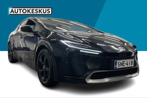 Toyota Prius Plug-in esikatselu 14