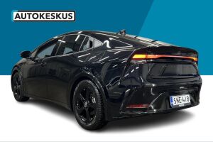 Toyota Prius Plug-in esikatselu 3