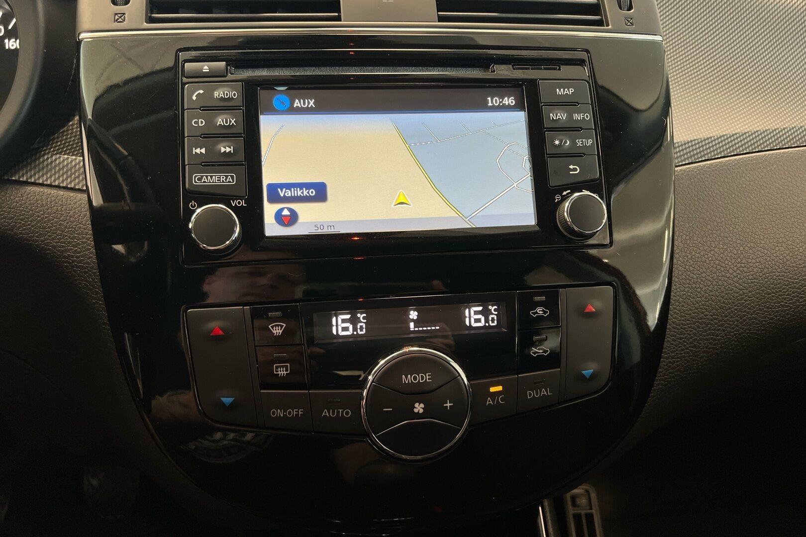Nissan Pulsar iso kuva 13