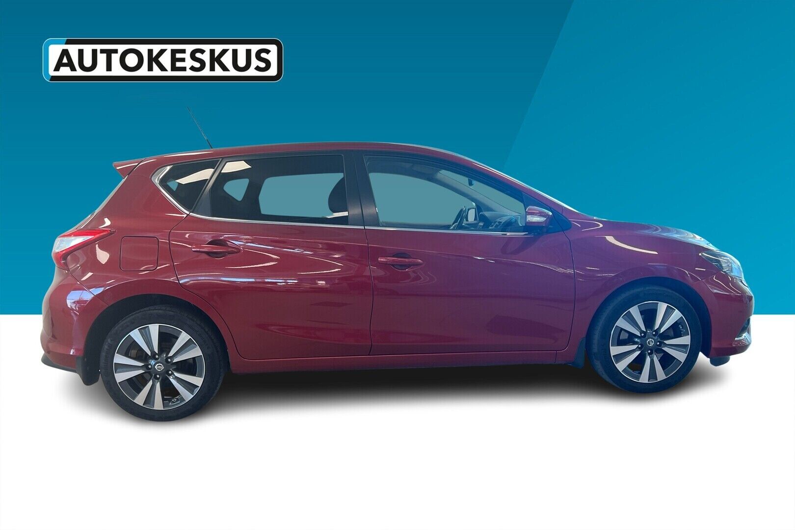 Nissan Pulsar iso kuva 6
