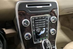 Volvo XC70 esikatselu 16